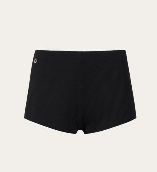 Short - Miura
